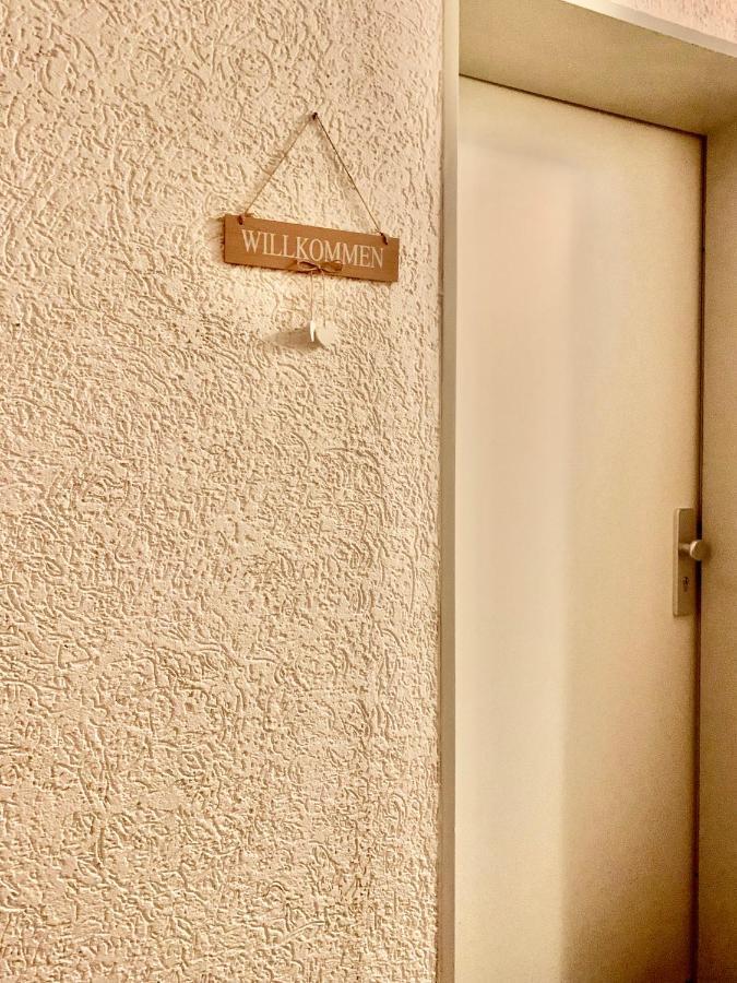 Schone, Gut Ausgestattete Wohnung Fur 1 Bis 4 Personen - Zentral Gelegen Bad Ems Exteriér fotografie