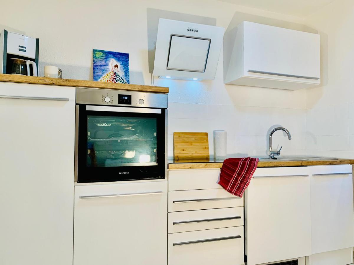 Schone, Gut Ausgestattete Wohnung Fur 1 Bis 4 Personen - Zentral Gelegen Bad Ems Exteriér fotografie