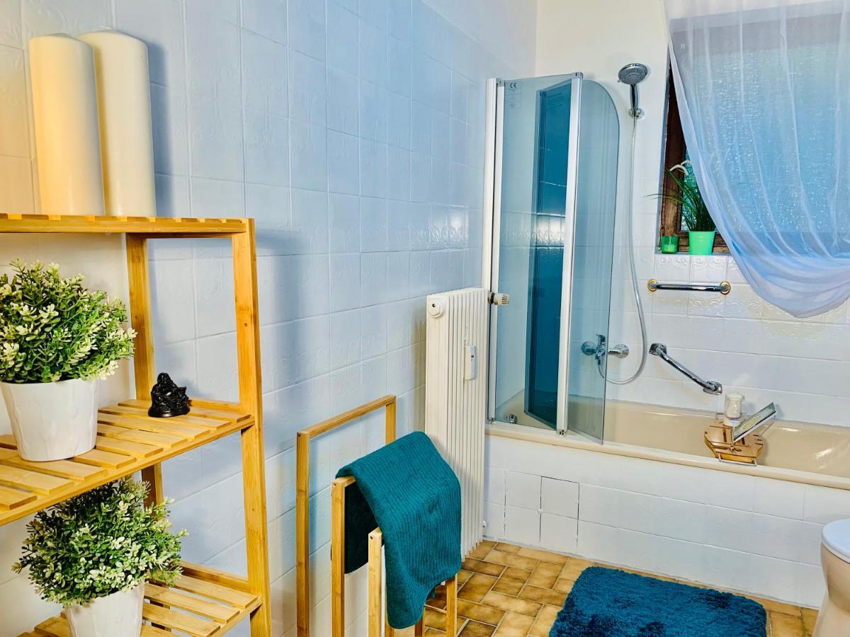 Schone, Gut Ausgestattete Wohnung Fur 1 Bis 4 Personen - Zentral Gelegen Bad Ems Exteriér fotografie